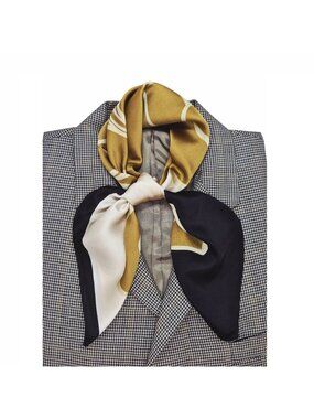✨Silky Square Scarf Elegant Bandana FLORAL Brown Luxurious Stylish Accessory New